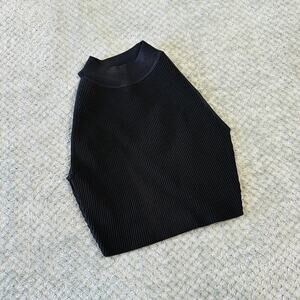 ARITZIA BABATON Black Ribbed high neck sleeveless crop tank top s